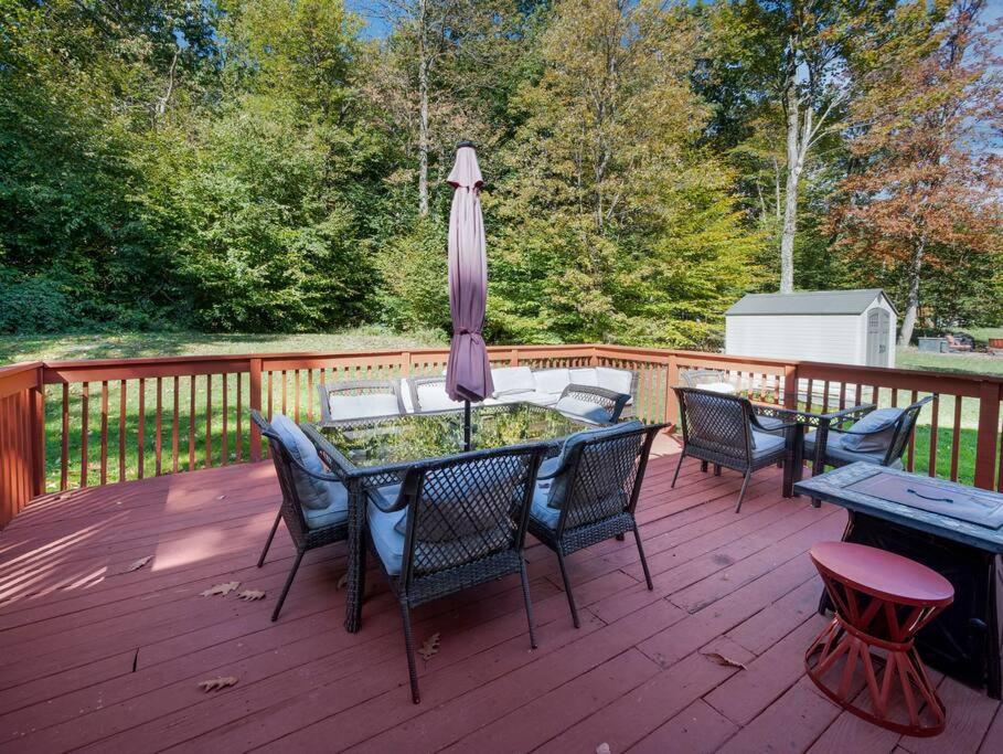 Horatio Hideaway Pocono Escape Holiday home